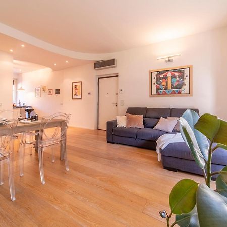 Danti Chic Apartment ฟลอเรนซ์ ภายนอก รูปภาพ